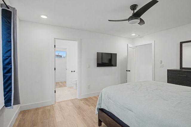 1241 N Avondale Cir Apt 121, Nashville, TN 37207