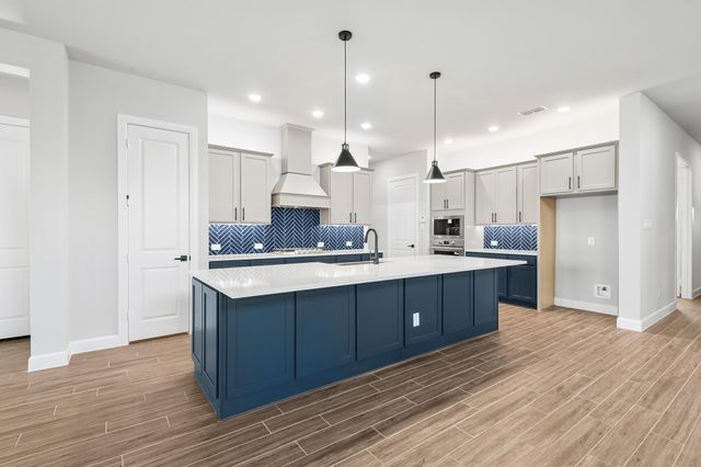 11811 Bush Tail Court, Mont Belvieu, TX 77523