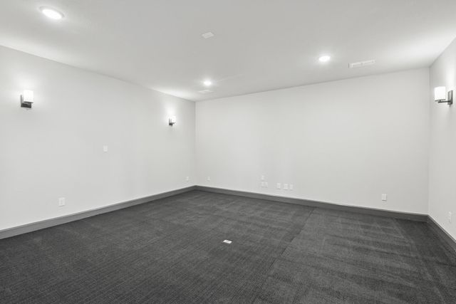 11811 Bush Tail Court, Mont Belvieu, TX 77523