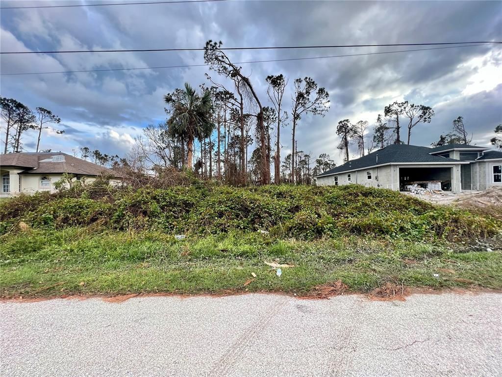 EXOTIC AVENUE, North Port, FL 34288