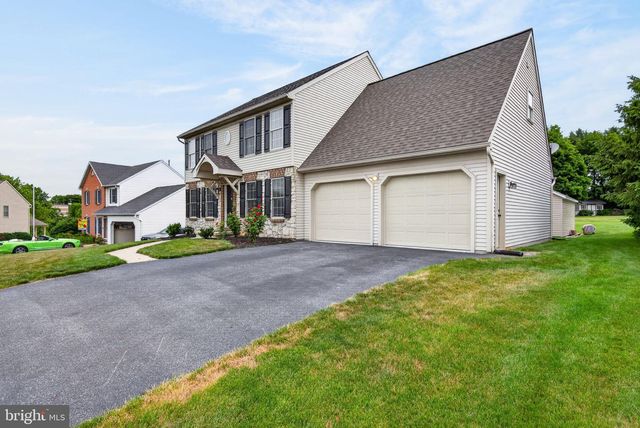 7 MARQUIS CT, Lititz, PA 17543