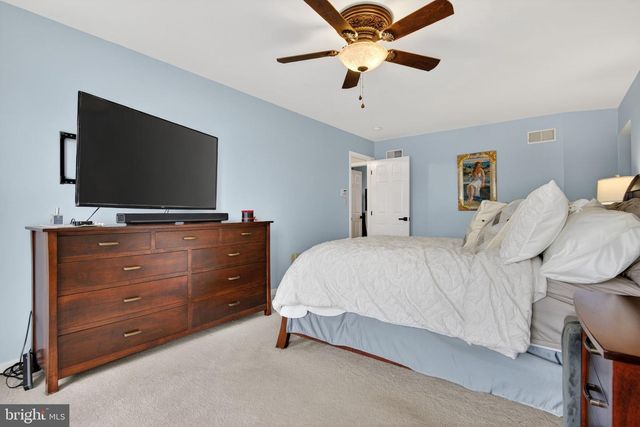 7 MARQUIS CT, Lititz, PA 17543