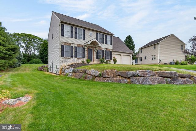 7 MARQUIS CT, Lititz, PA 17543