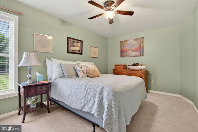 7 MARQUIS CT, Lititz, PA 17543