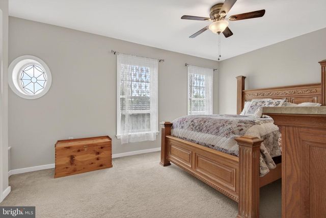 7 MARQUIS CT, Lititz, PA 17543