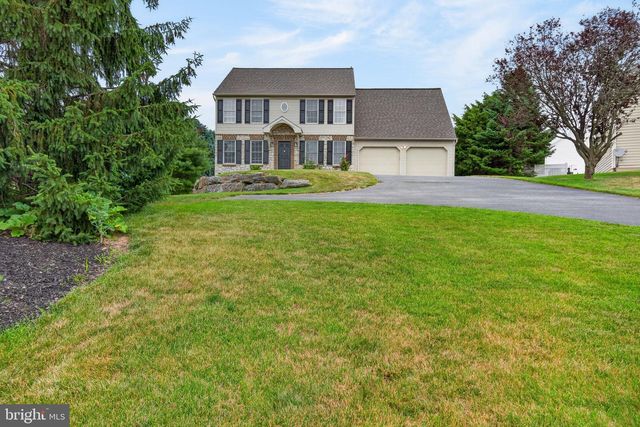 7 MARQUIS CT, Lititz, PA 17543
