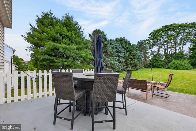 7 MARQUIS CT, Lititz, PA 17543