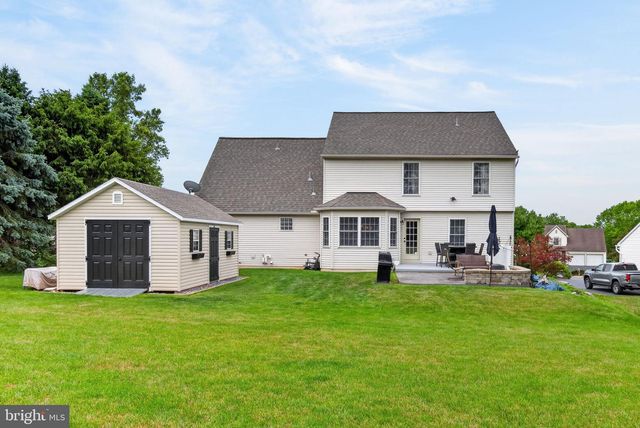 7 MARQUIS CT, Lititz, PA 17543