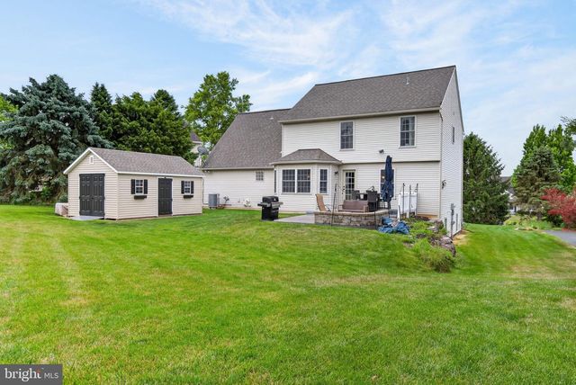 7 MARQUIS CT, Lititz, PA 17543
