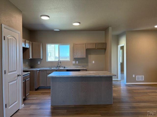 6229 Sawyer Ridge Dr., Pueblo, CO 81008