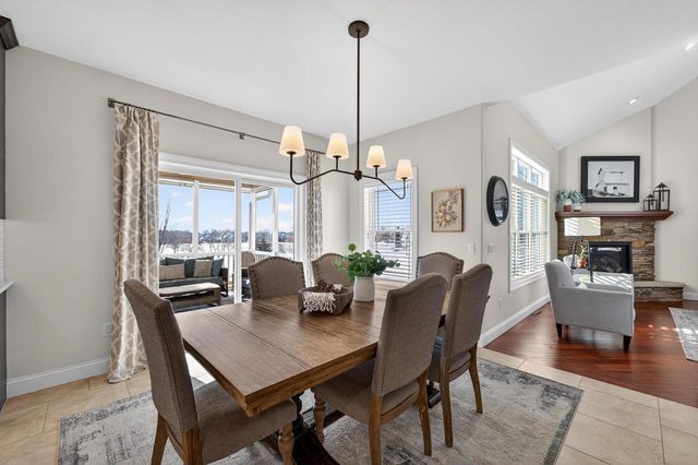 2014 Cardinal Way, Waunakee, WI 53597