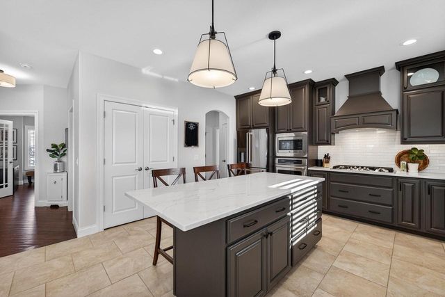 2014 Cardinal Way, Waunakee, WI 53597