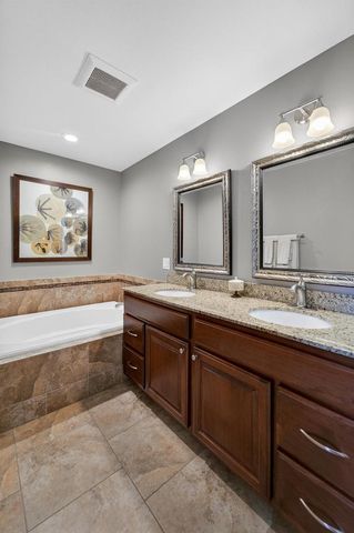 2014 Cardinal Way, Waunakee, WI 53597