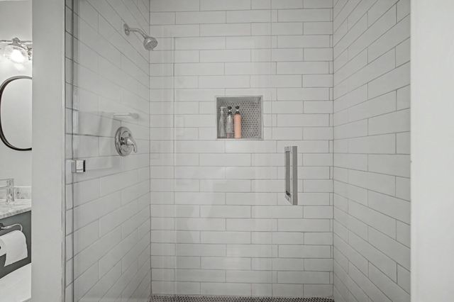 1601 Damron Rd, Estill Springs, TN 37330