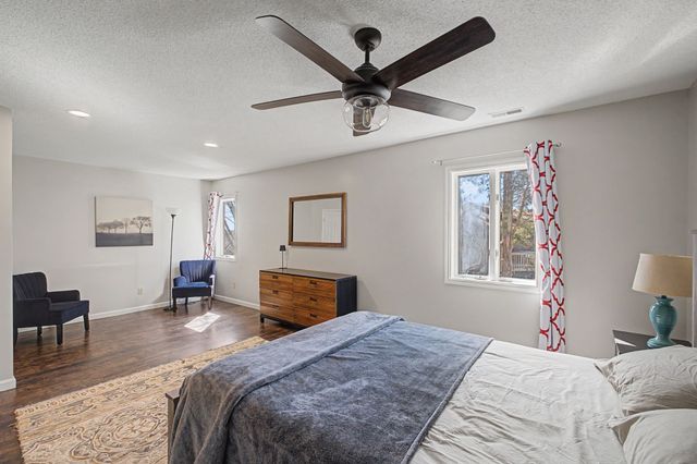 1601 Damron Rd, Estill Springs, TN 37330