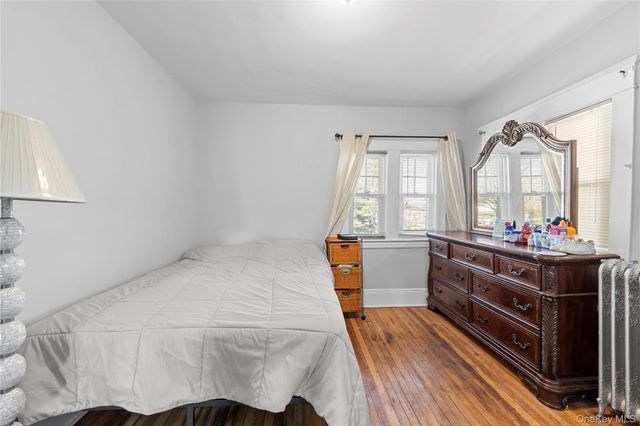 122 Buckingham Road, Yonkers, NY 10701