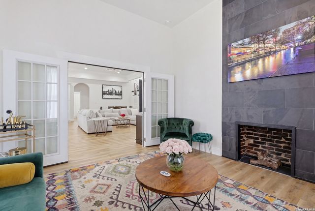 403 Montana, San Antonio, TX 78203