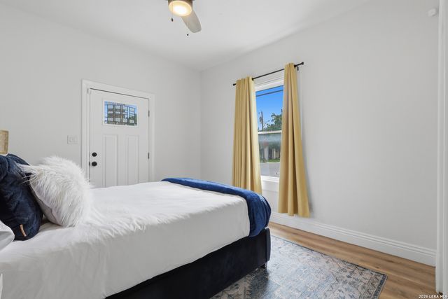 403 Montana, San Antonio, TX 78203