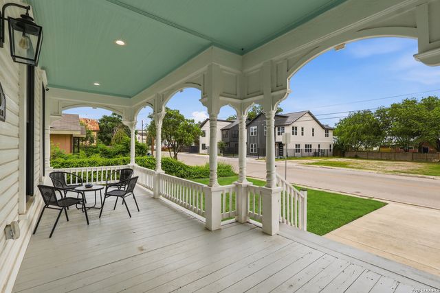 403 Montana, San Antonio, TX 78203