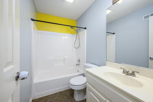 13008 NEW JERSEY Avenue, Kansas City, KS 66109