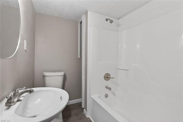 1809 Roanoke AVE, Newport News, VA 23601