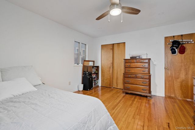 179 California Place N, Island Park, NY 11558