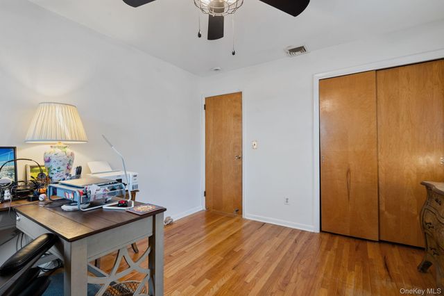 179 California Place N, Island Park, NY 11558