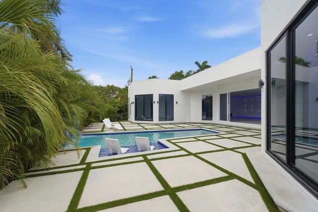 1629 NE 1st Avenue, Fort Lauderdale, FL 33305