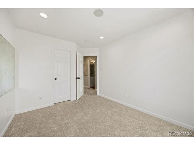 440 Elizabeth St, Dacono, CO 80514