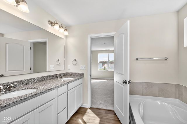 9459 Jackson Way, Avon, IN 46123