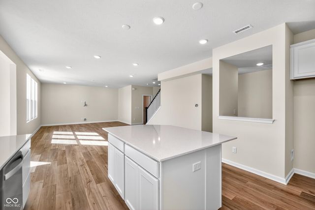 9459 Jackson Way, Avon, IN 46123