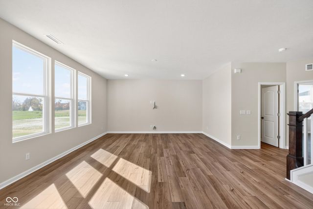 9459 Jackson Way, Avon, IN 46123