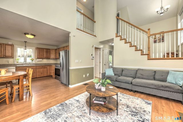 94 Hosier Road, Plymouth, CT 06782