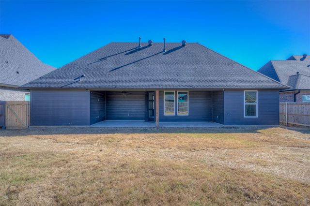 703 Julesburg Lane, Benton, LA 71006