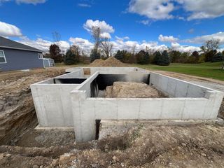 2004 Green Acres Drive, Adrian, MI 49221