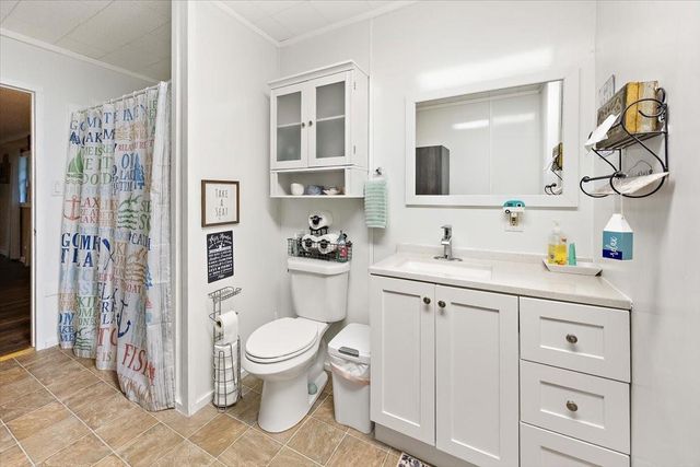 125 Crest Cir Circle, Etoile, TX 75944