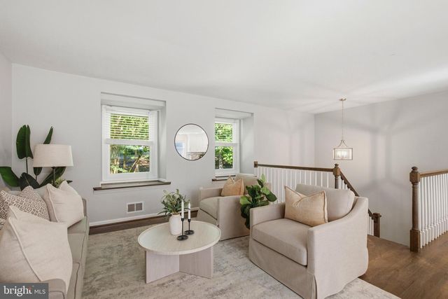 8827 LAFAYETTE DR, Owings, MD 20736