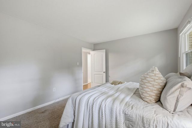 8827 LAFAYETTE DR, Owings, MD 20736