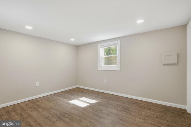 8827 LAFAYETTE DR, Owings, MD 20736