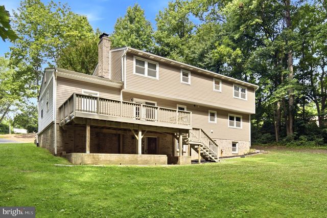 8827 LAFAYETTE DR, Owings, MD 20736