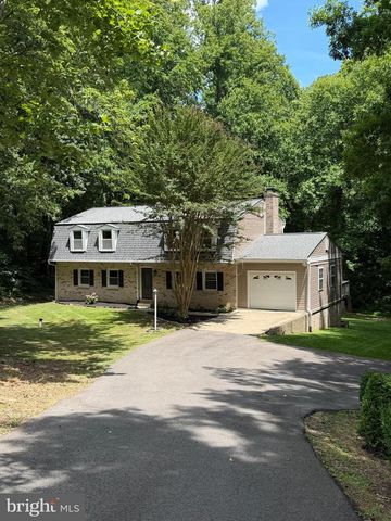 8827 LAFAYETTE DR, Owings, MD 20736