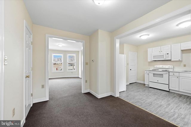 106 W SOUTHWERK ST, Winchester, VA 22601