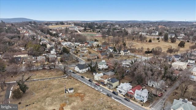 106 W SOUTHWERK ST, Winchester, VA 22601