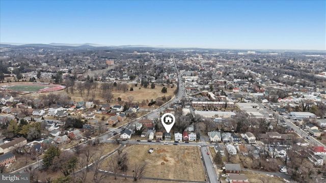 106 W SOUTHWERK ST, Winchester, VA 22601