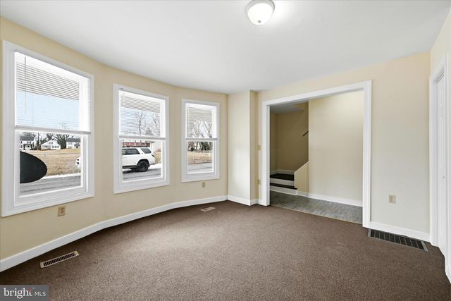 106 W SOUTHWERK ST, Winchester, VA 22601