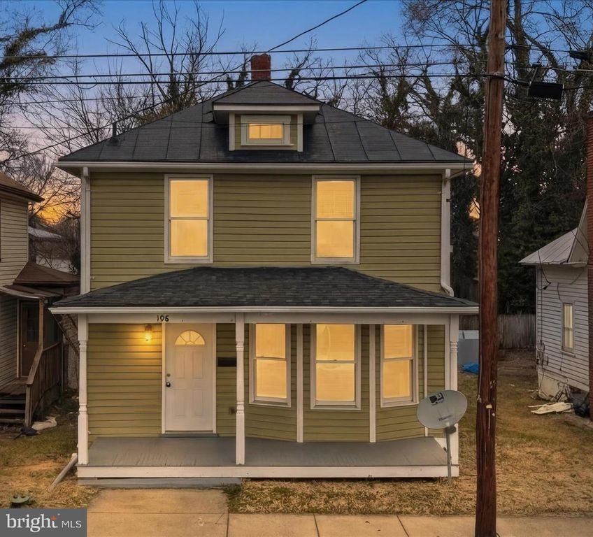 106 W SOUTHWERK ST, Winchester, VA 22601