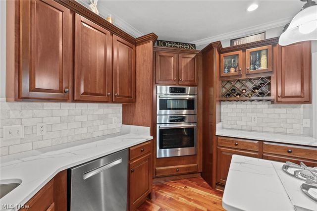 18131 Greatwood Lane, Chagrin Falls, OH 44023