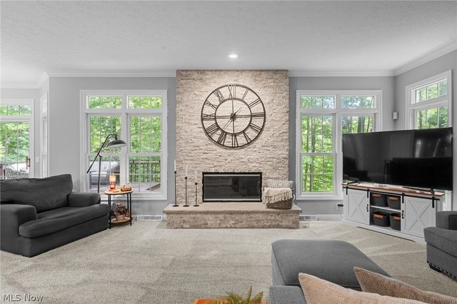 18131 Greatwood Lane, Chagrin Falls, OH 44023
