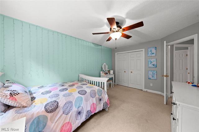 18131 Greatwood Lane, Chagrin Falls, OH 44023