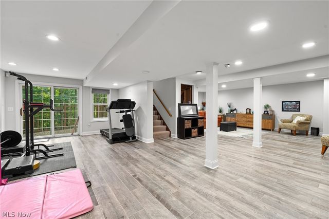 18131 Greatwood Lane, Chagrin Falls, OH 44023